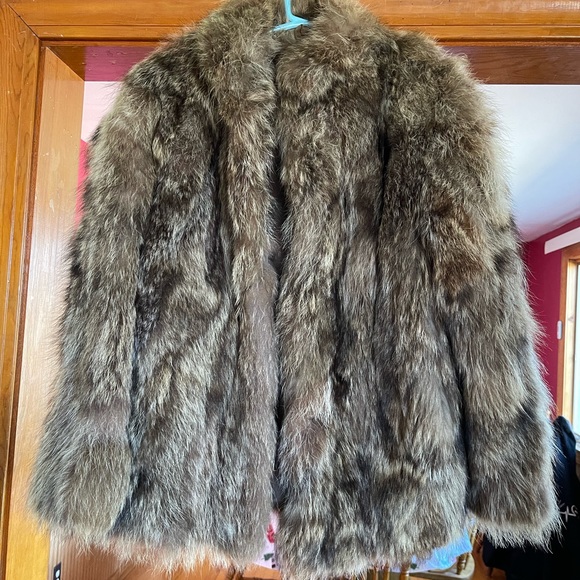 Real Raccoon Fur Coat - Picture 4 of 4